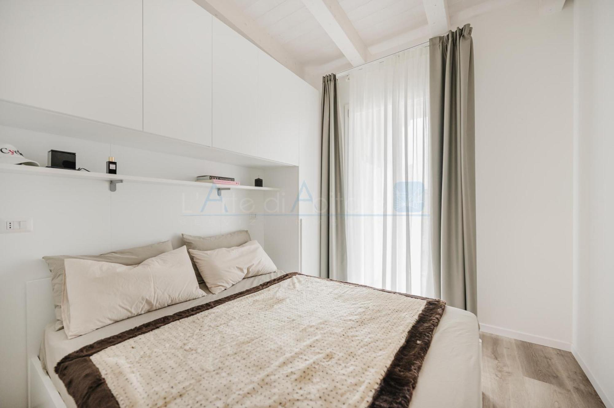 Wave Island Eb F17 *